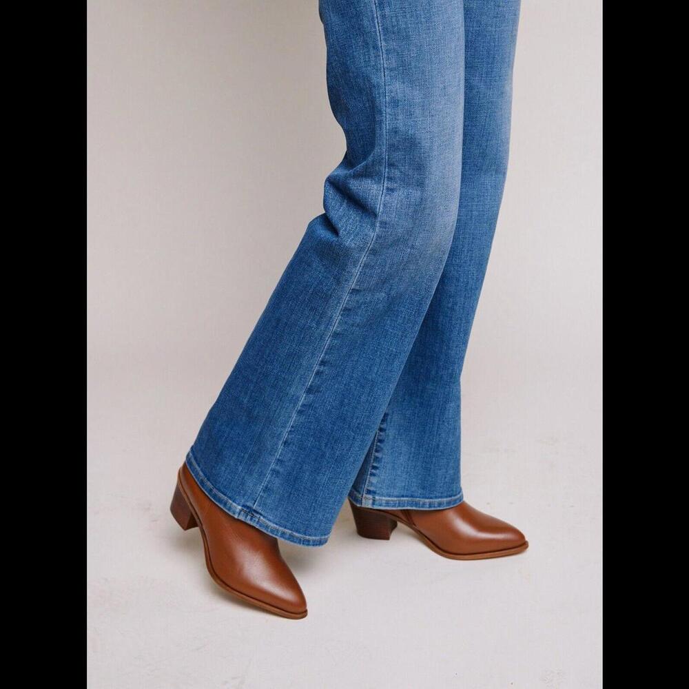 Anthropologie Able Nikki Brown Ankle Boots New - Picture 6 of 12